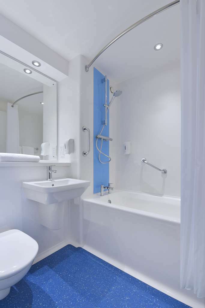 Travelodge London Wembley Ruang foto